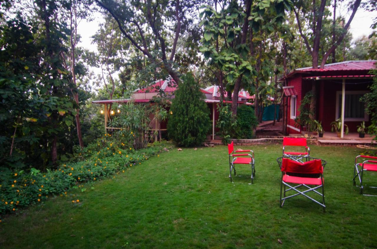 Kolar Jungle Retreat Hotel Lawa Khadi Luaran gambar